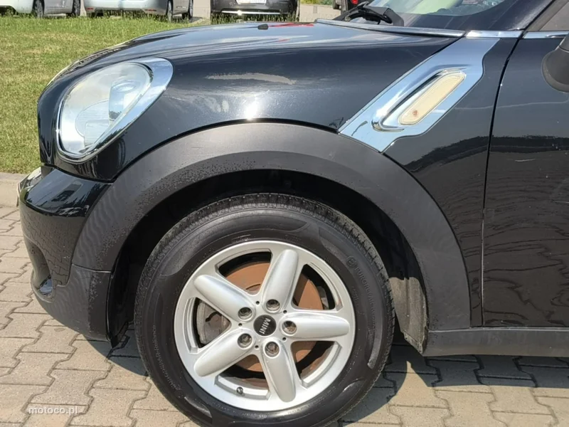 MINI Countryman 28