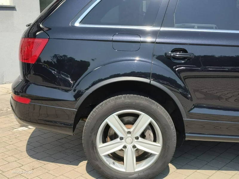 Audi Q7 4L 24