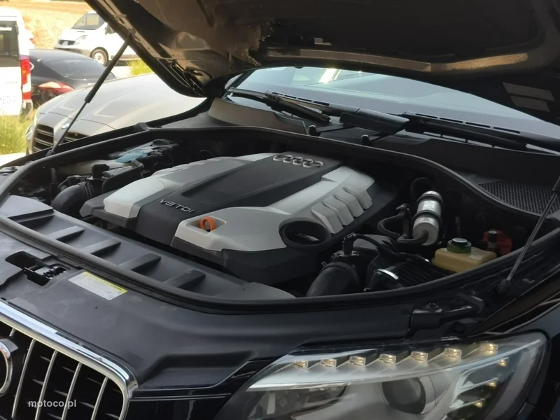 Audi Q7 4L 32