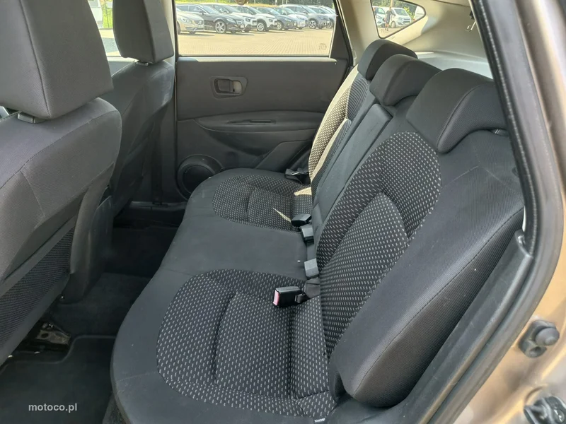 Nissan Qashqai 11