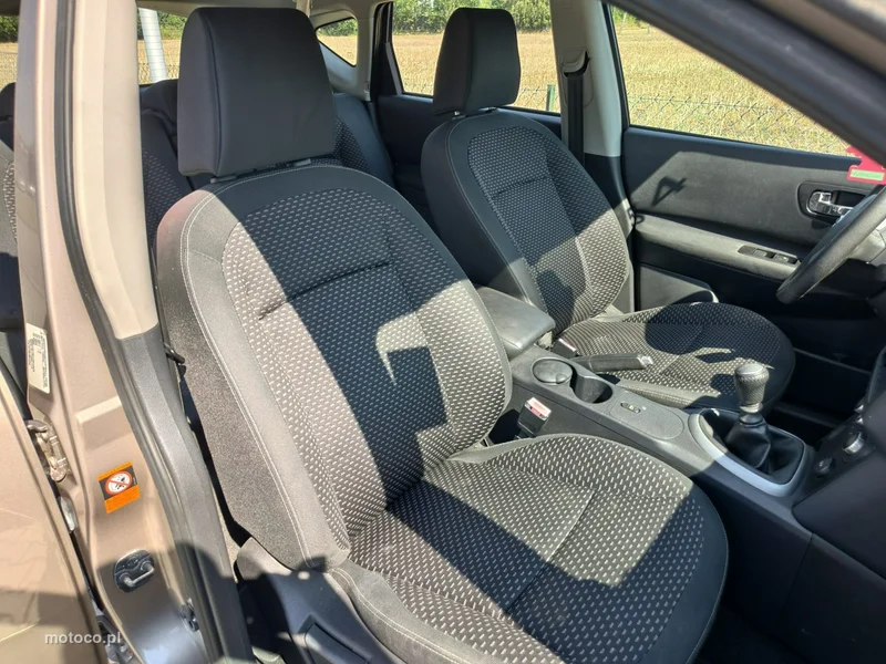 Nissan Qashqai 10