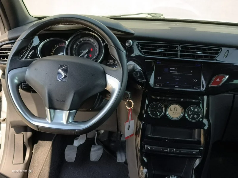 DS Automobiles DS 3 12