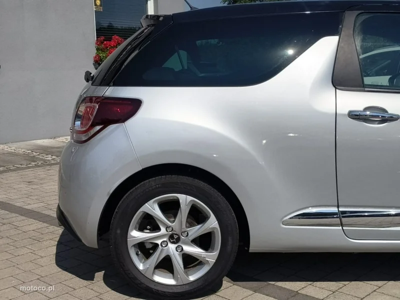 DS Automobiles DS 3 19
