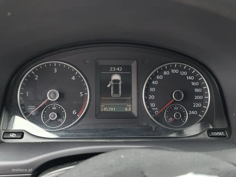 Volkswagen Caddy III 10