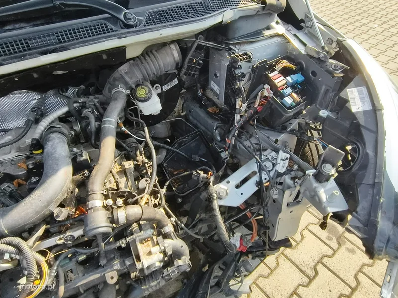 Renault Captur I 16