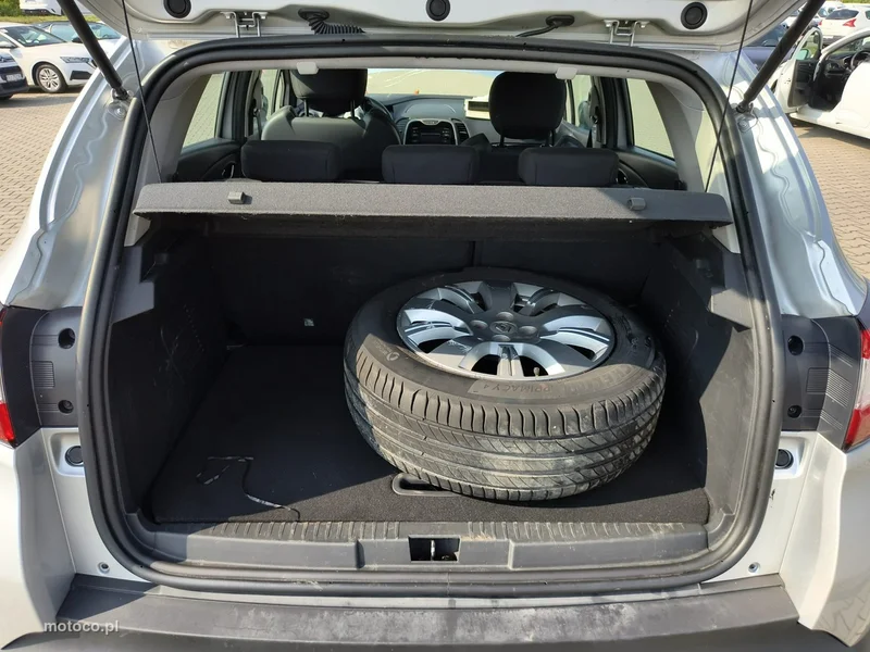 Renault Captur I 21