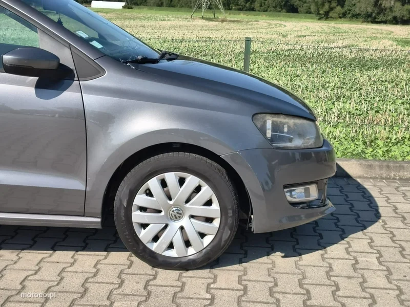 Volkswagen Polo V 6R 21