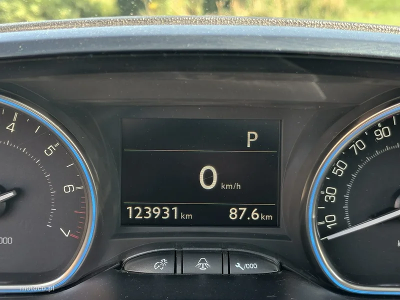 Peugeot 2008 13