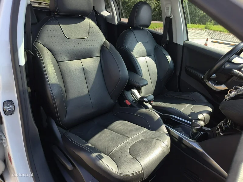 Peugeot 2008 15