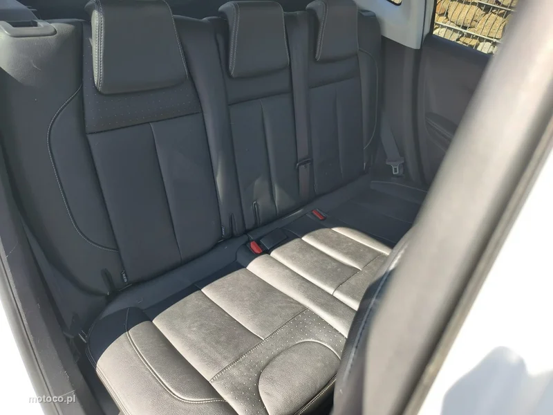 Peugeot 2008 16