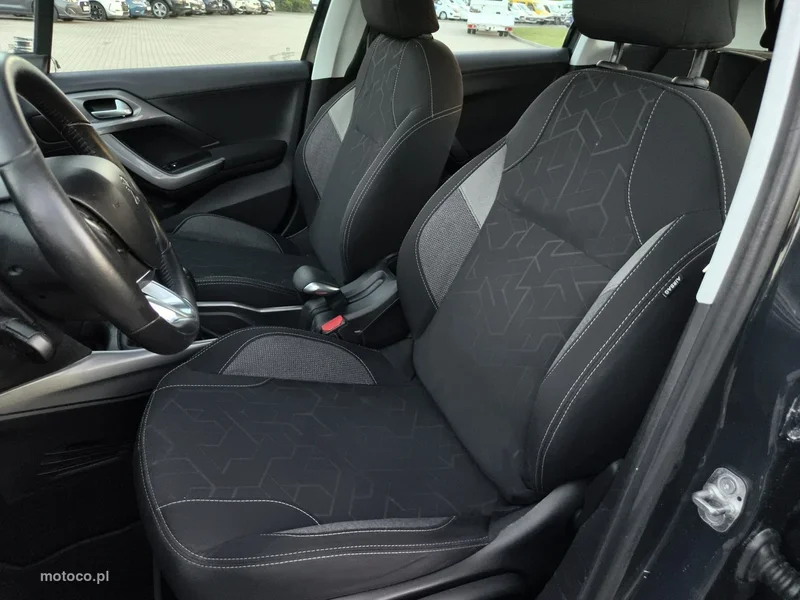 Peugeot 2008 9