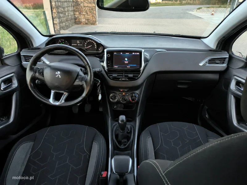 Peugeot 2008 10
