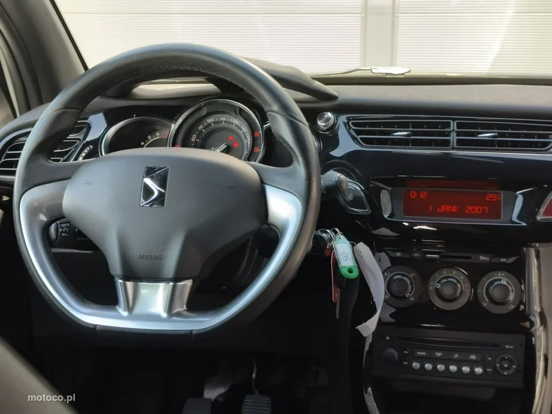DS Automobiles DS 3 12