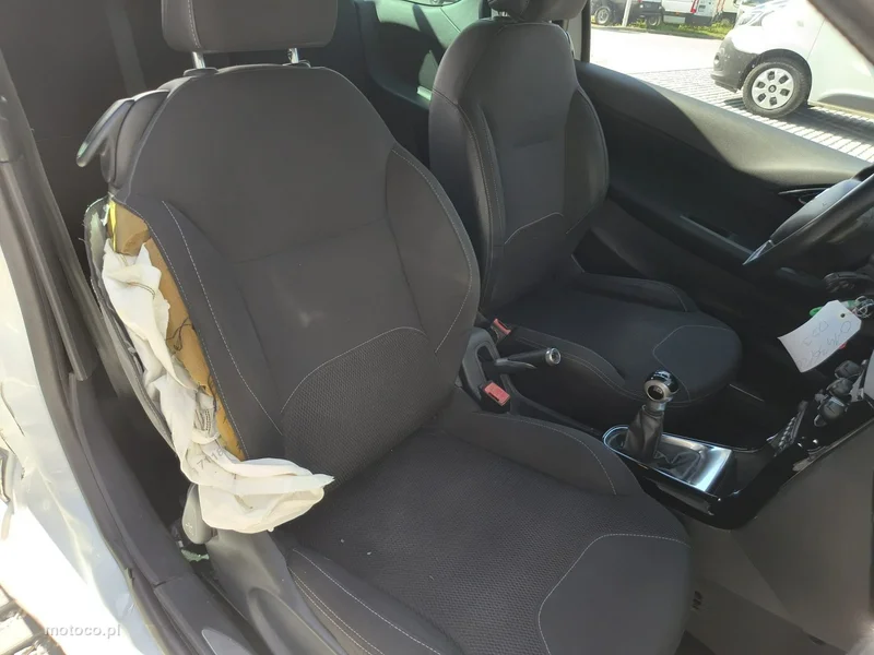 DS Automobiles DS 3 16