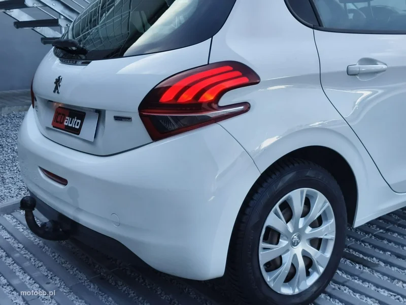Peugeot 208 20