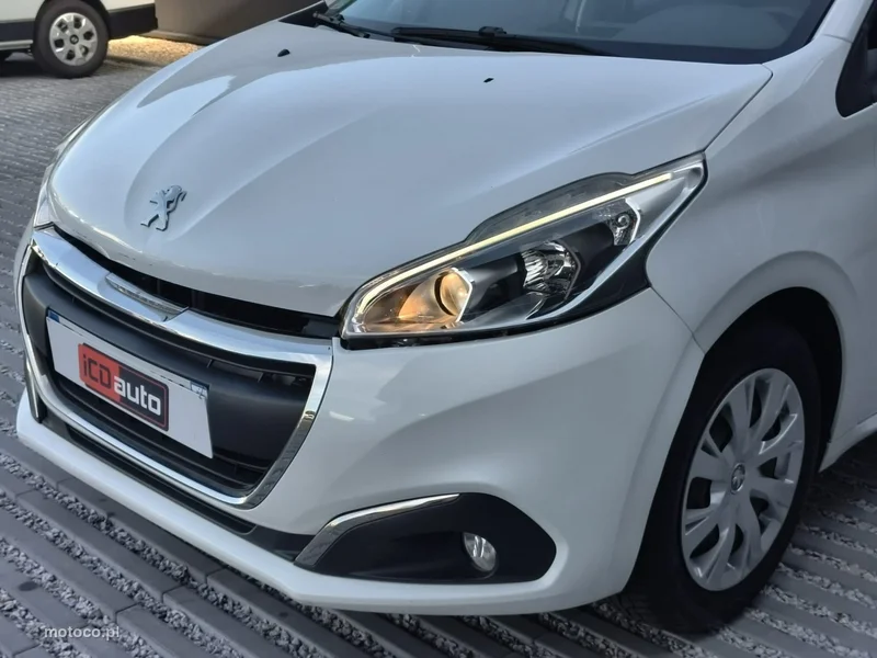 Peugeot 208 26