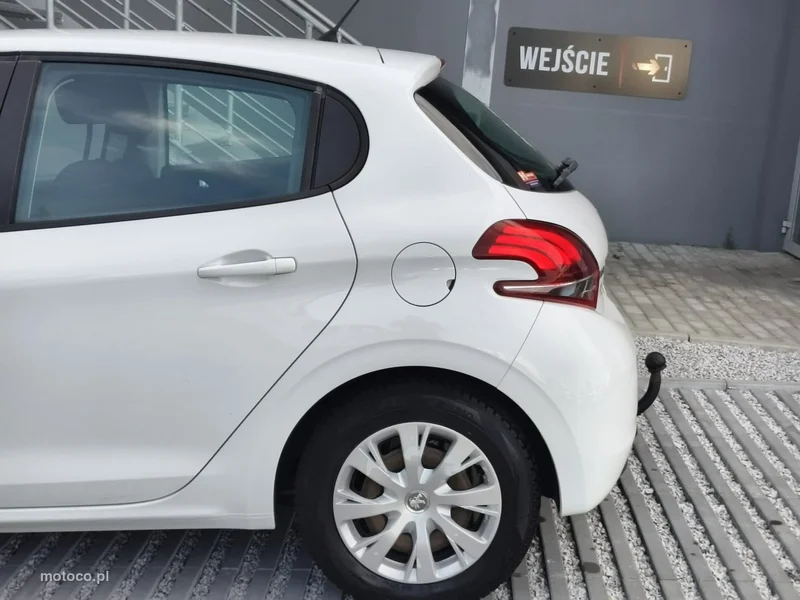 Peugeot 208 29