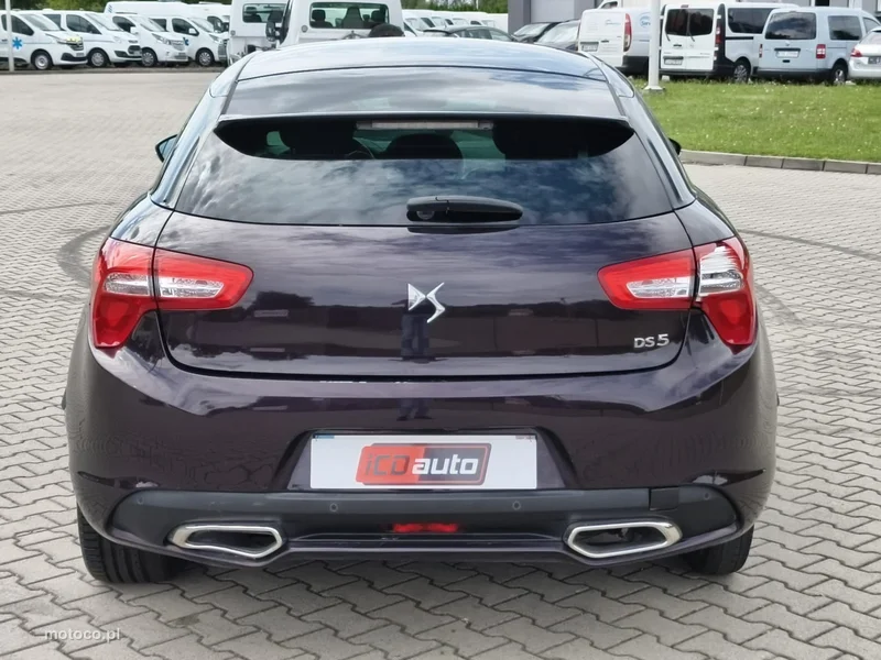 DS Automobiles DS 5 6