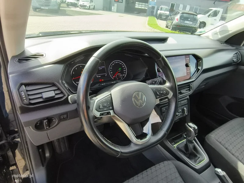 Volkswagen T-Cross C1 11