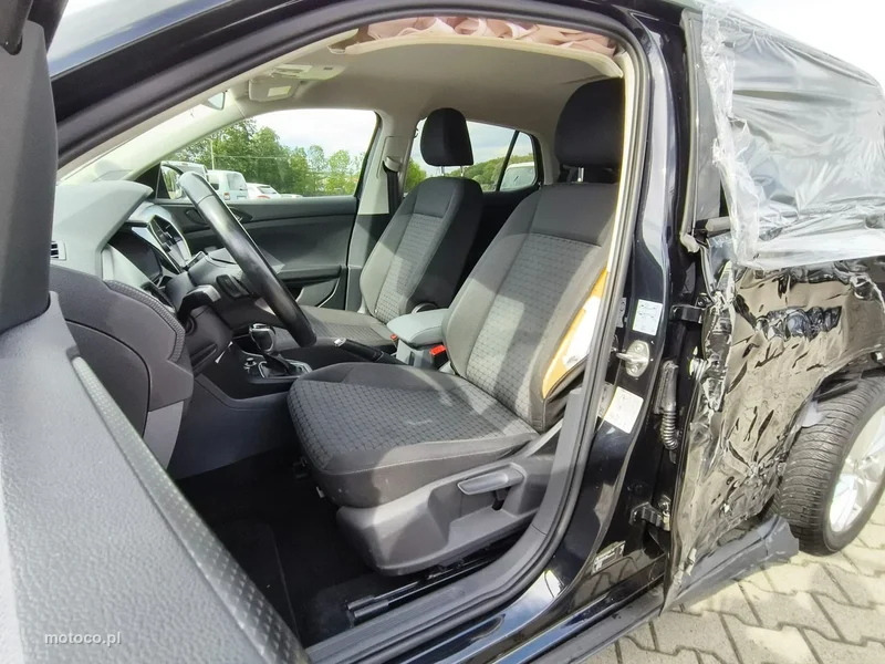 Volkswagen T-Cross C1 9