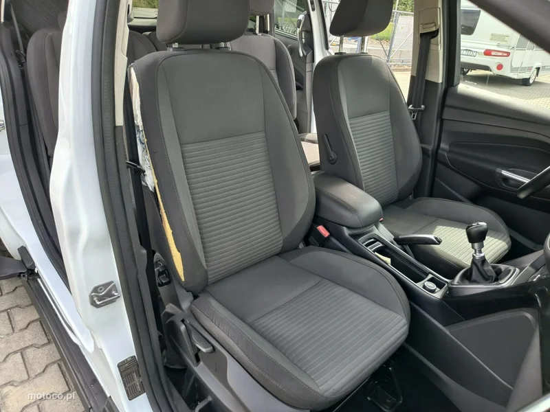 Ford Grand C-Max 14