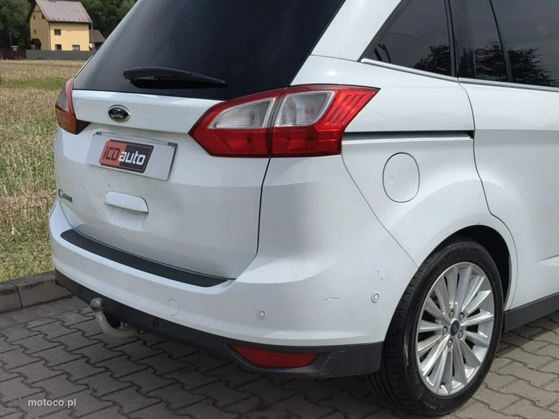 Ford Grand C-Max 19