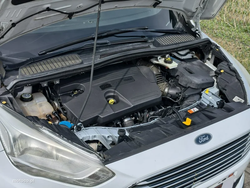 Ford Grand C-Max 23