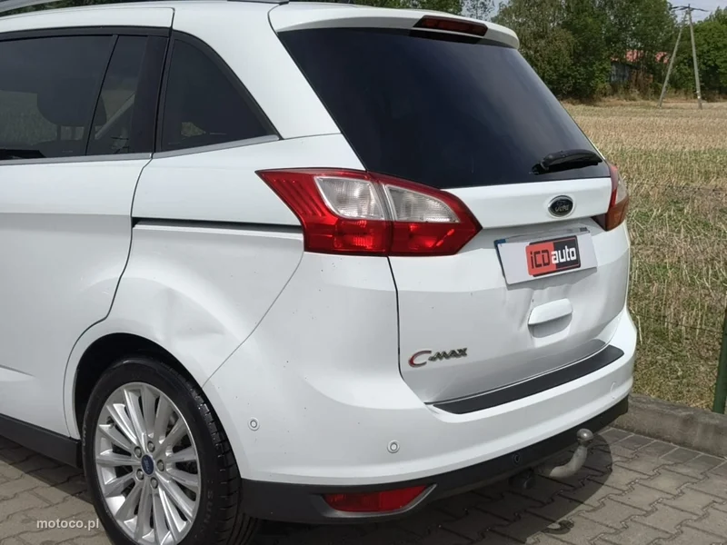 Ford Grand C-Max 28