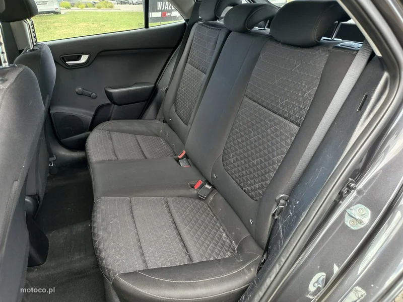 Kia Rio 17