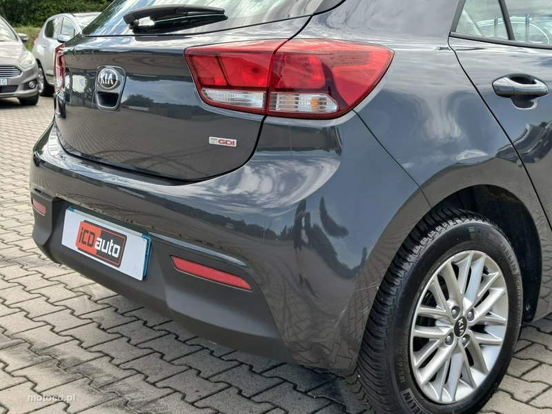 Kia Rio 19