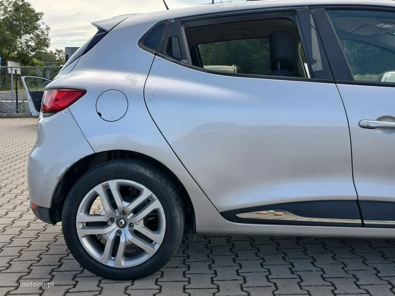 Renault Clio IV 17