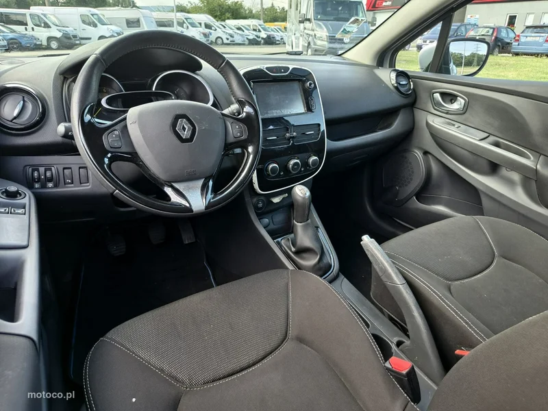 Renault Clio IV 9