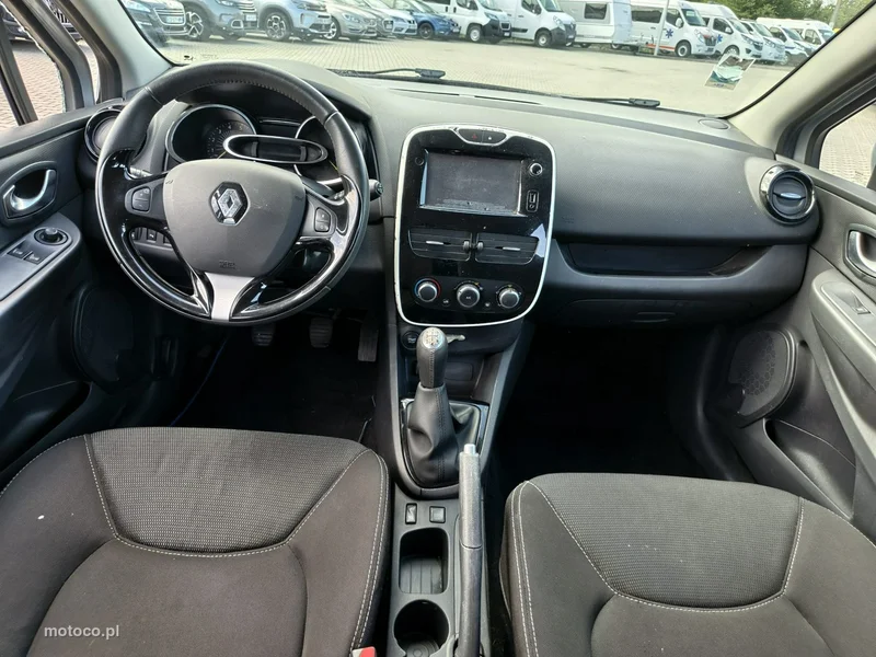 Renault Clio IV 10