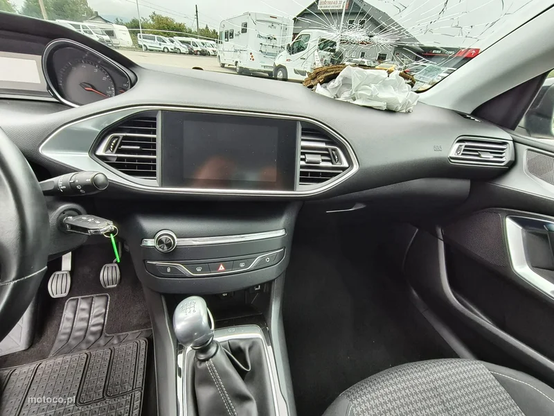 Peugeot 308 14