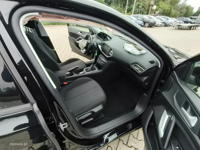 Peugeot 308 15