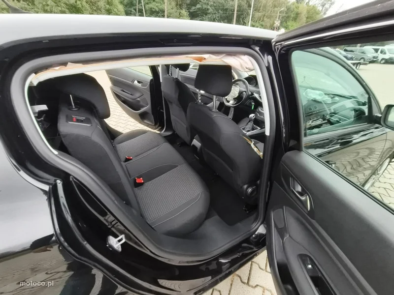 Peugeot 308 17