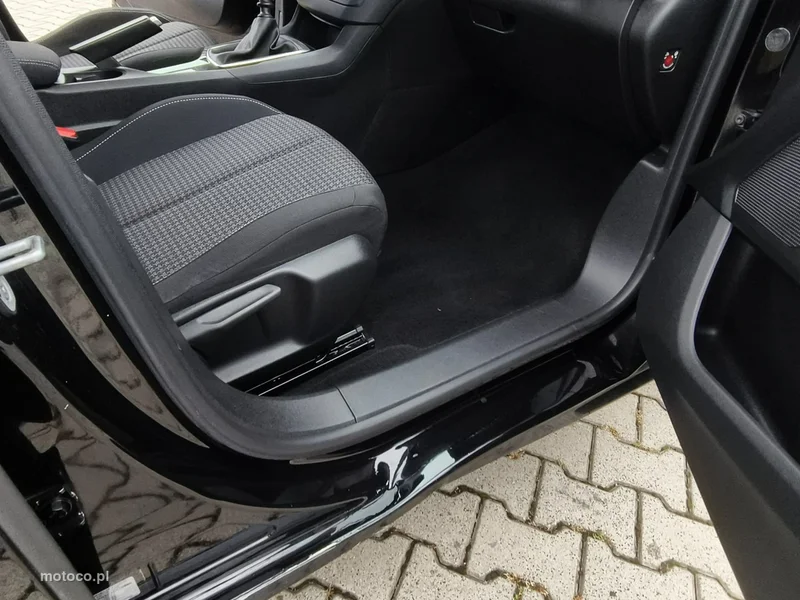 Peugeot 308 18