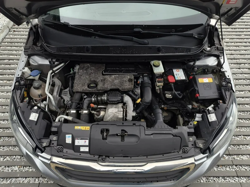 Peugeot 308 23