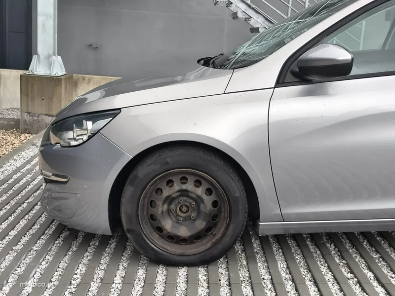 Peugeot 308 25