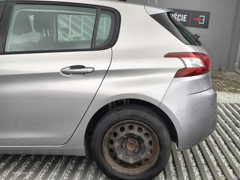 Peugeot 308 27