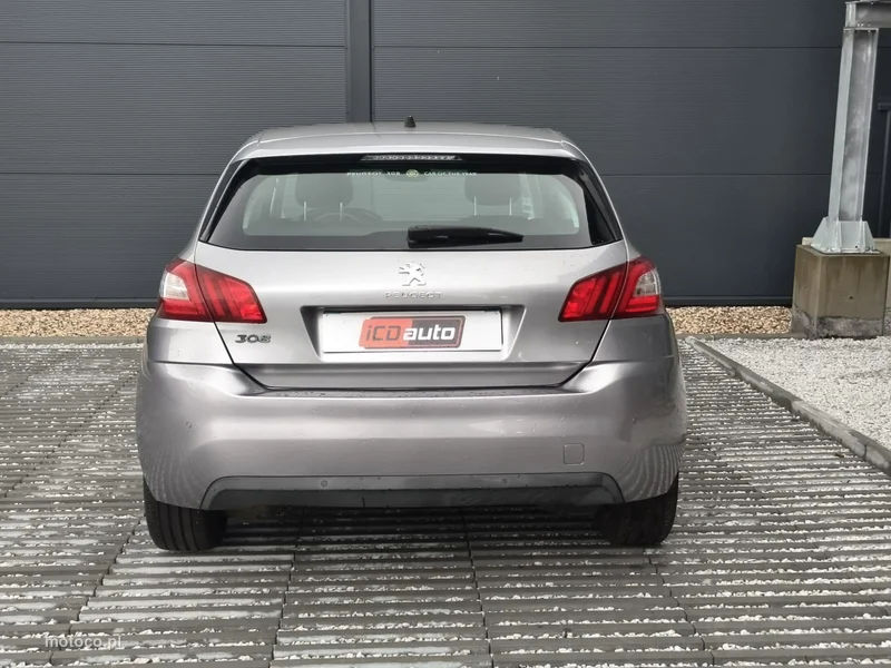Peugeot 308 6