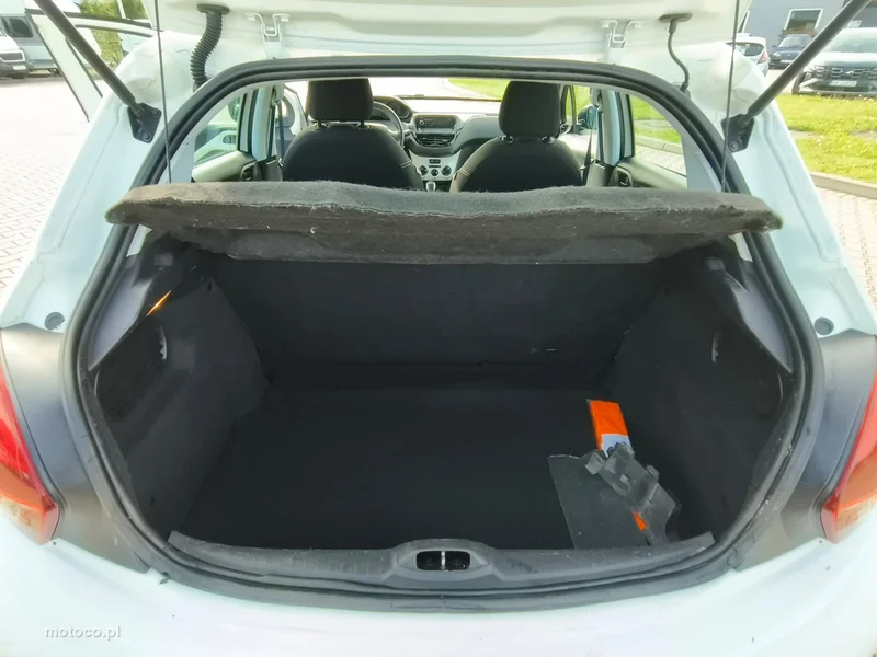 Peugeot 208 18
