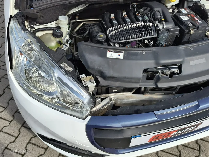 Peugeot 208 19