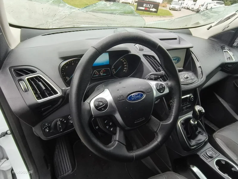 Ford Kuga II 11