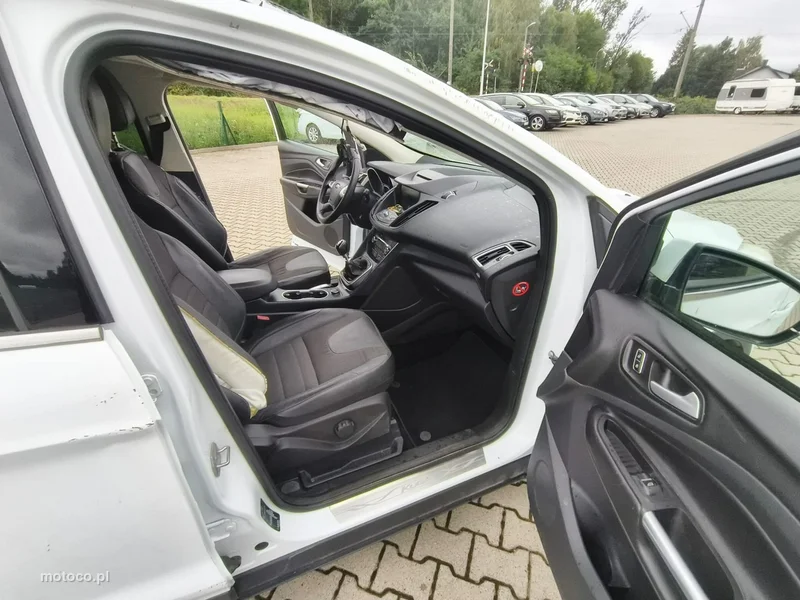 Ford Kuga II 15