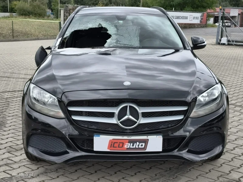 Mercedes-Benz Klasa C W205 C 200 2