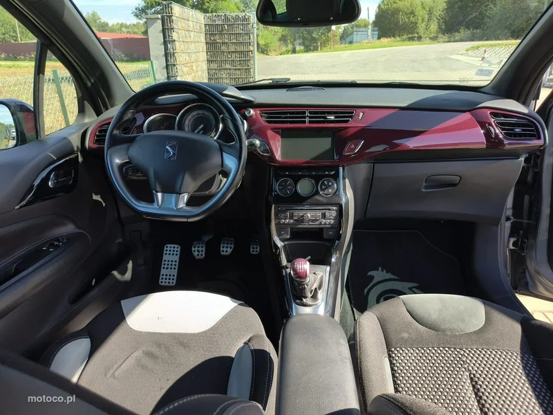 Citroen DS3 11