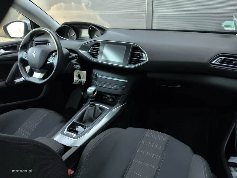 Peugeot 308 SW 12
