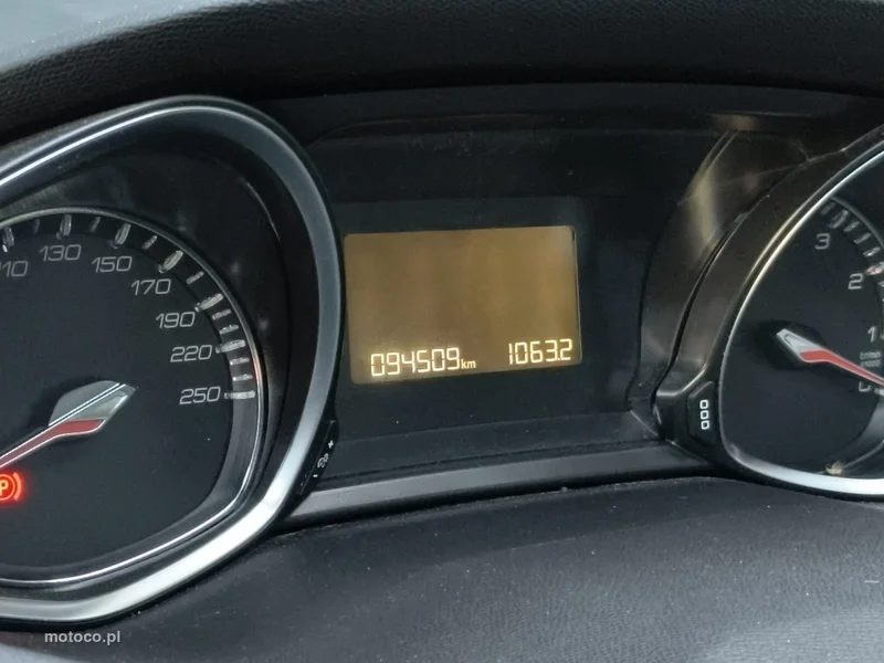 Peugeot 308 SW 13