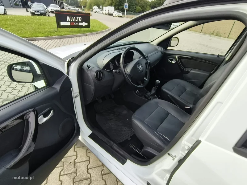 Dacia Duster 10